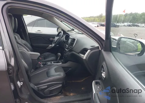 2018 Jeep Cherokee Latitude Plus 4X4 из США, поврежденный, VIN 1C4PJMLX1JD570840